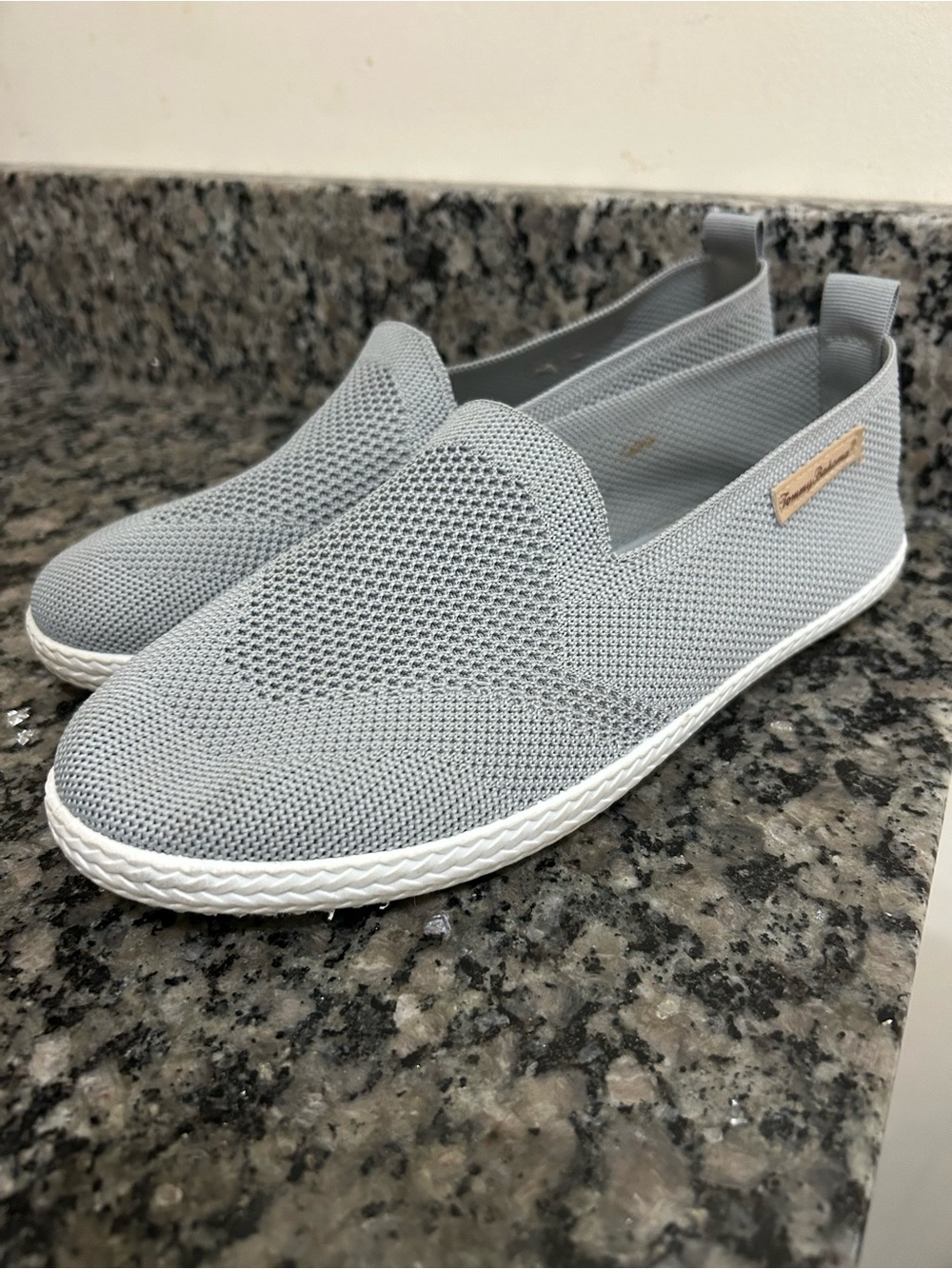Tommy Bahama Light Gray Knit Slip-On Loafers